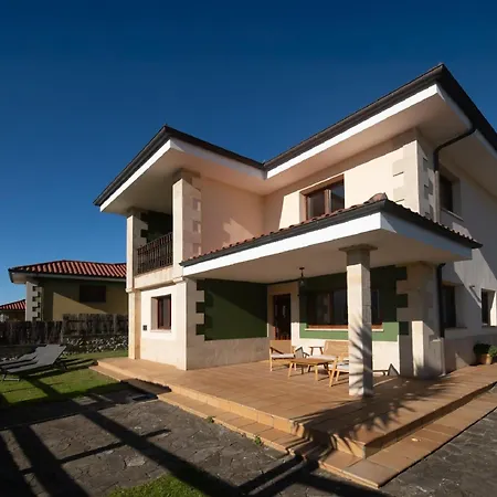 Villa Colombres